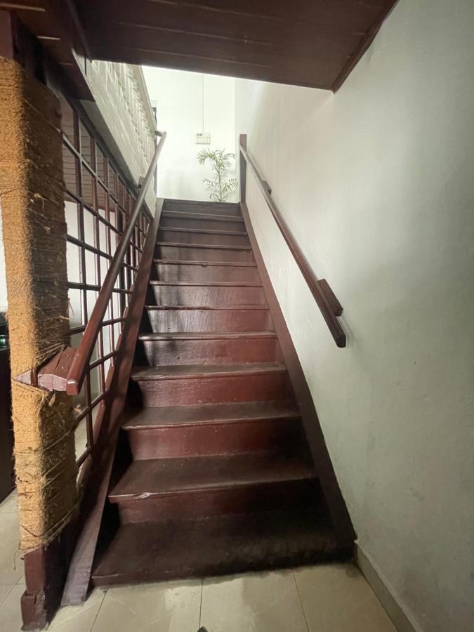 Bunk House Fort Kochi Ngoại thất bức ảnh