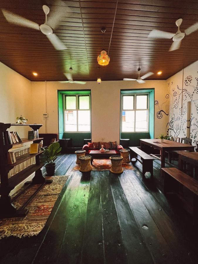 Bunk House Fort Kochi Ngoại thất bức ảnh