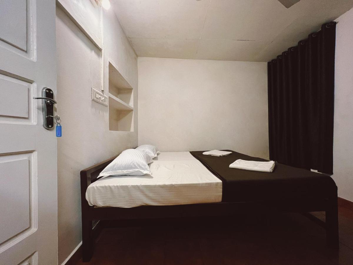 Bunk House Fort Kochi Ngoại thất bức ảnh